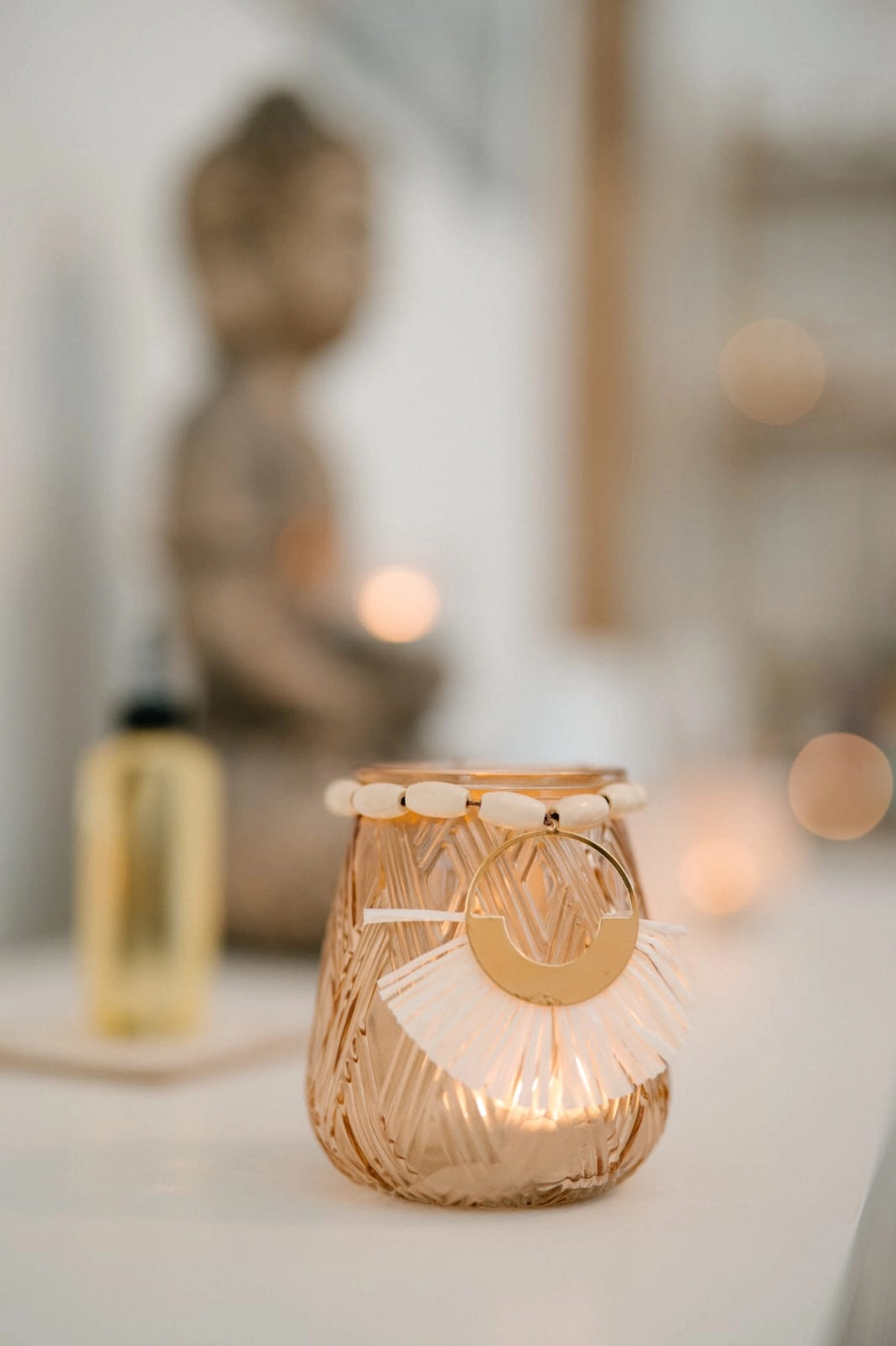 Kosmetikset für die persönliche Hygiene auf dem Tisch